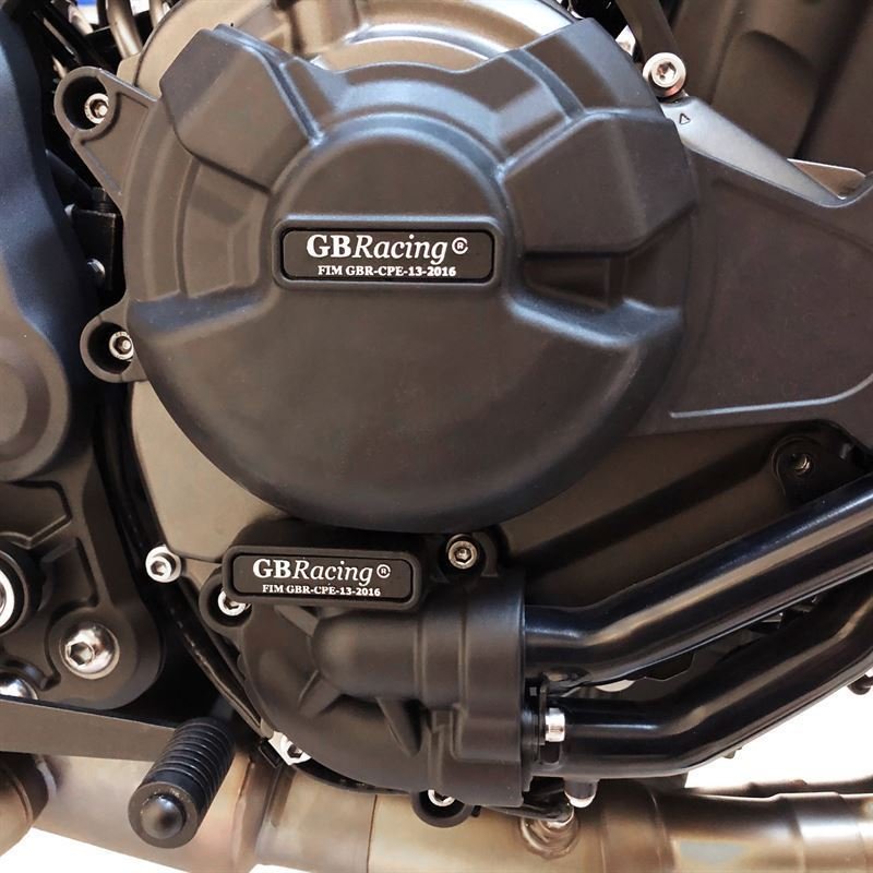 MT-07-GBRacing-Water-Pump-and-Clutch_800x800